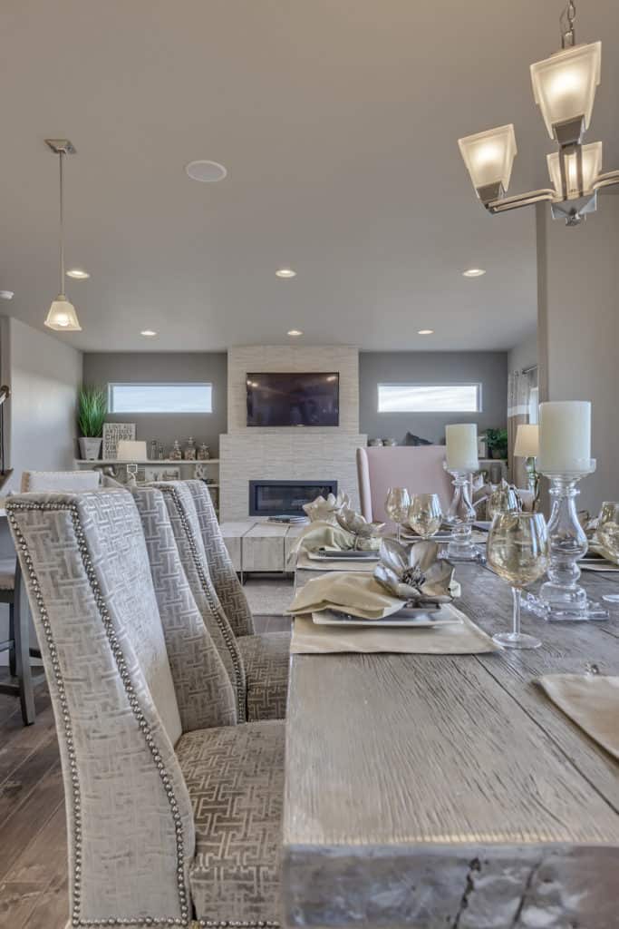 a photo of a dining room interior design