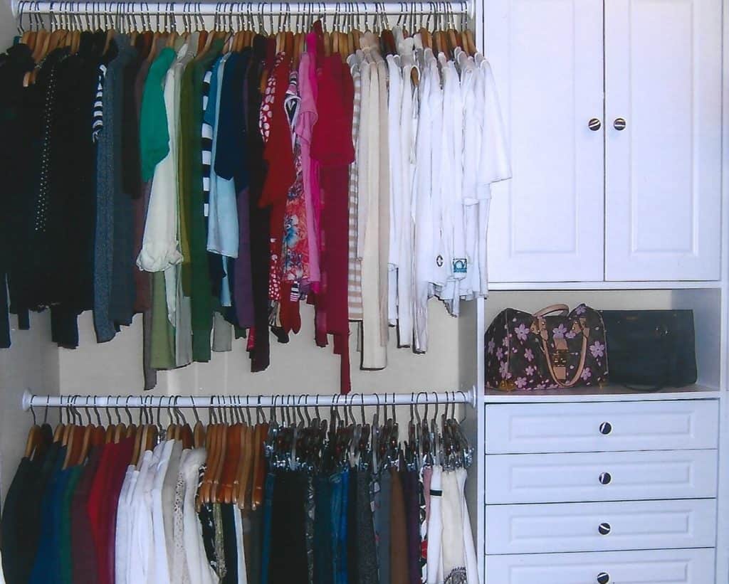 a photo of a closet system